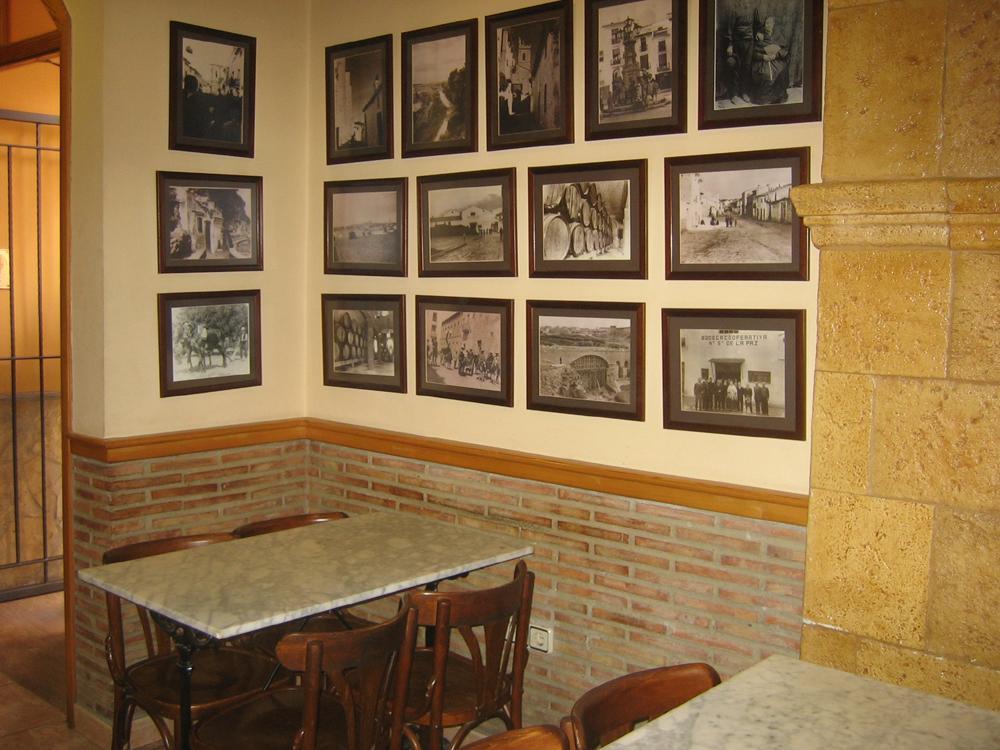 La Posa Hostel Villar del Arzobispo Екстериор снимка