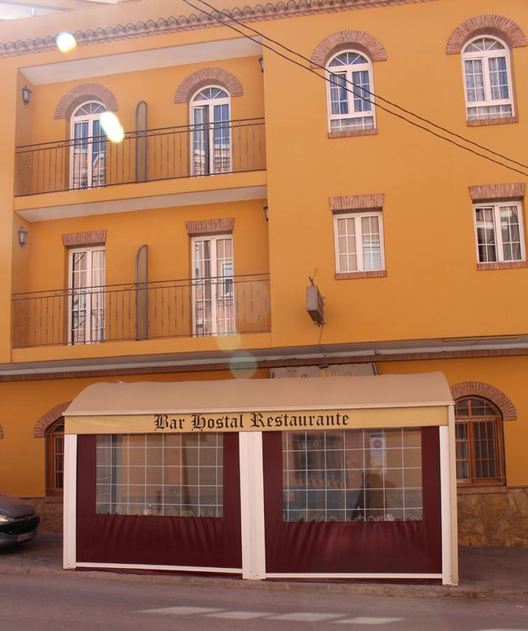 La Posa Hostel Villar del Arzobispo Екстериор снимка